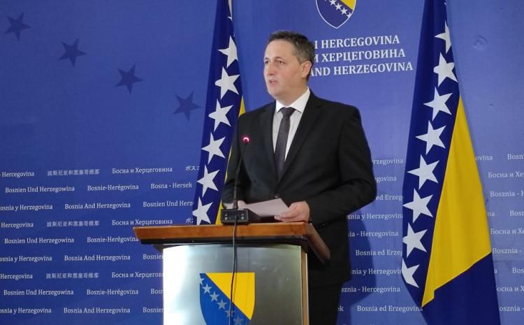 Bećirović poručio ambasadorima Rusije i Izraela: Nema demokratske alternative ulasku BiH u NATO i Evropsku uniju