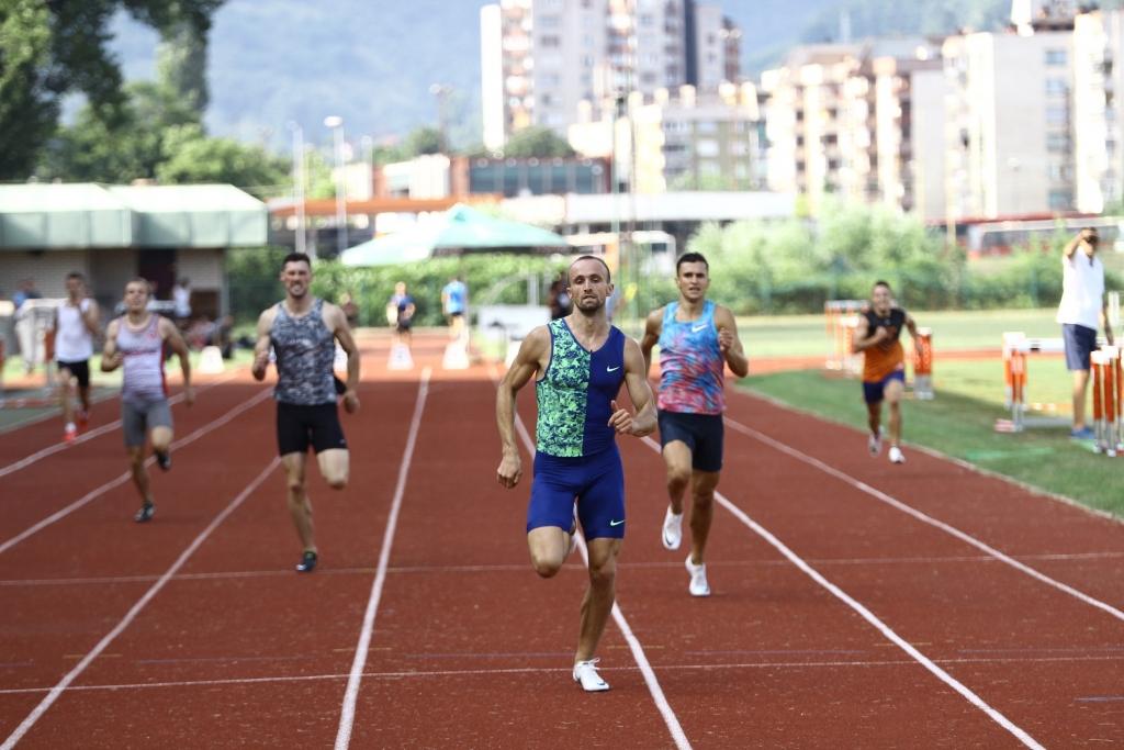 Tuka i Mujezinović će se boriti za finale na 800 metara - Avaz