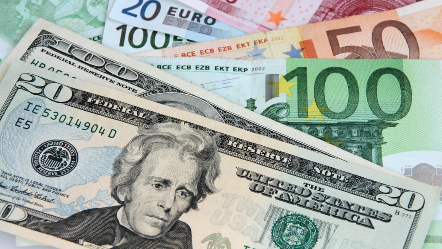 Dolar snažno porastao, euro skliznuo na najniži nivo od polovine maja