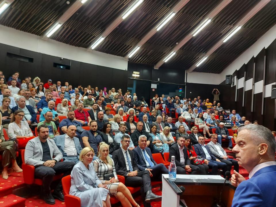 An intra-party conference of the SBB was held in Stari Grad in Sarajevo - Avaz