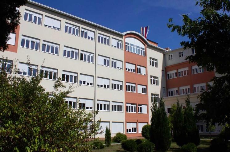 Univerzitetska bolnica u Foči - Avaz