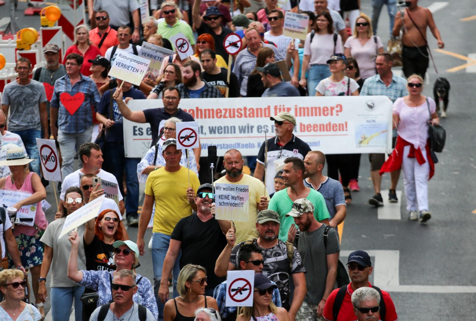 Sa današnjih demonstracija u Njemačkoj - Avaz