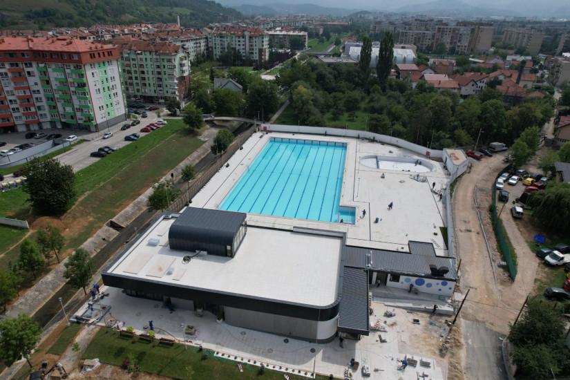 Nakon višegodišnje izgradnje  završen bazen na Dobrinji - Avaz