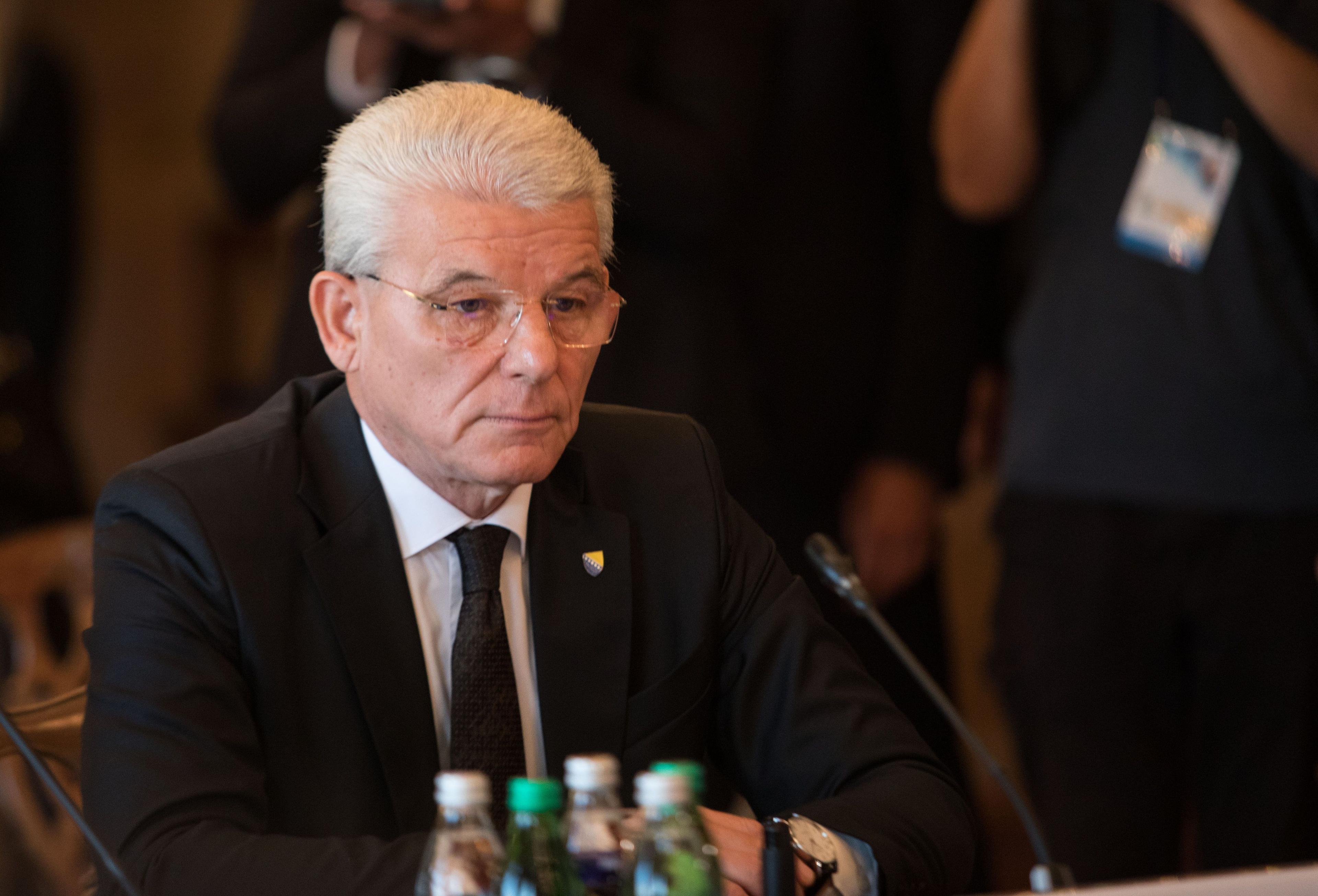 Džaferović: Ja sam protiv konstitutivnosti u deklaraciji, to je unutrašnje pitanje BiH