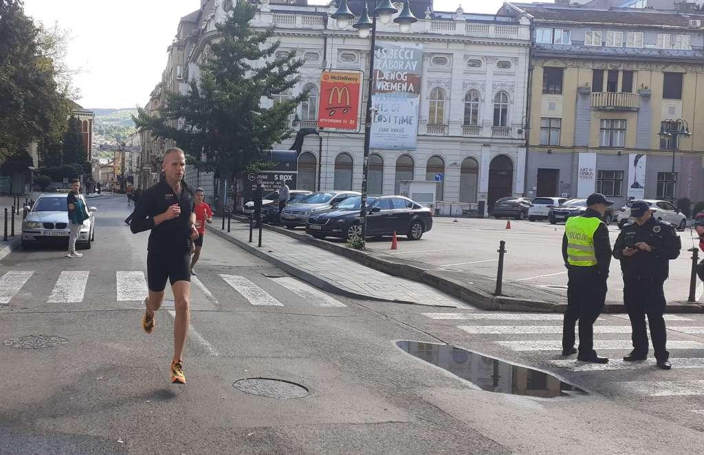 Trkači iz 43 zemlje danas trče sarajevskim ulicama