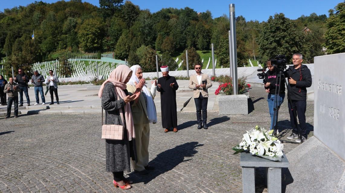 Obilježena godišnjica otvaranja Memorijalnog centra Potočari - Avaz