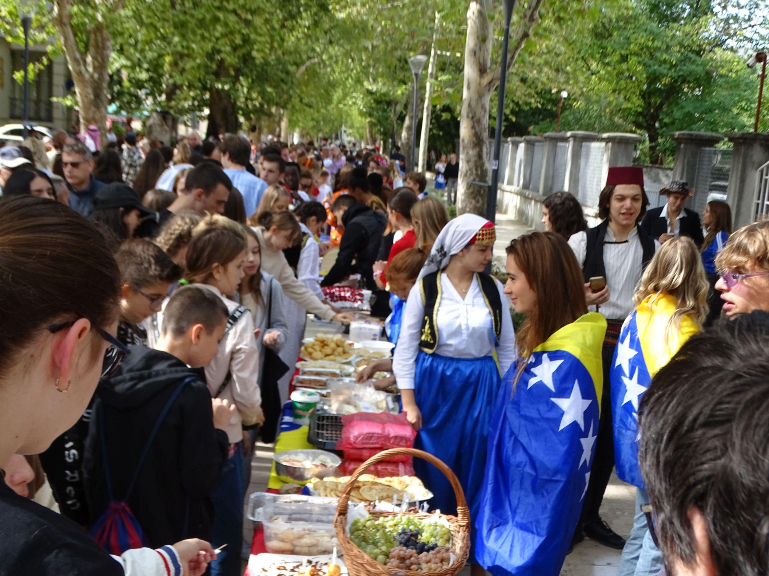 Šetalište u Mostaru: Veseli događaj - Avaz