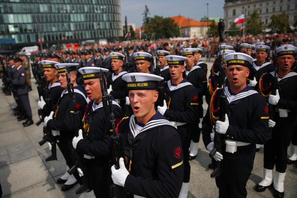 Poljska vojska nudi obuku građanima - Avaz