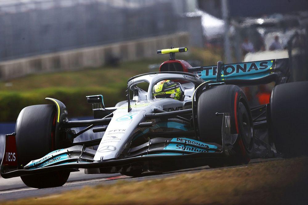 Hamilton najbrži na prvom treningu u Singapuru