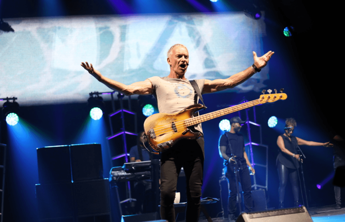 Sting izašao na binu u sarajevskoj Zetri: Publika ga dočekala ovacijama i aplauzima