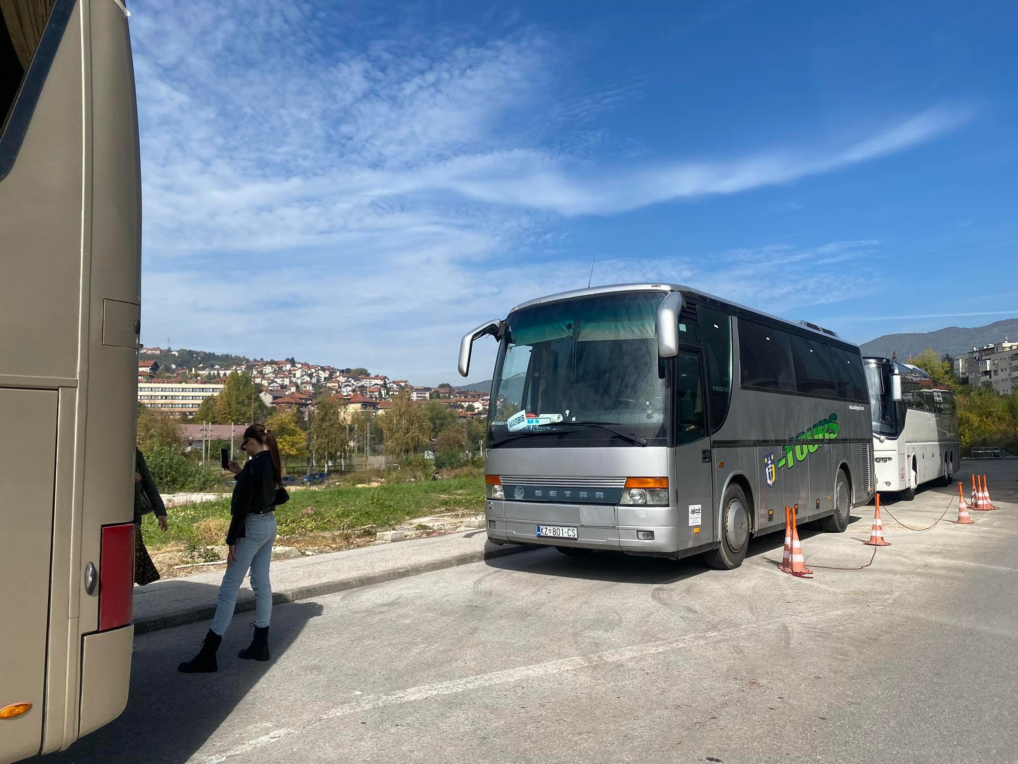 Autobusi koji su stigli - Avaz