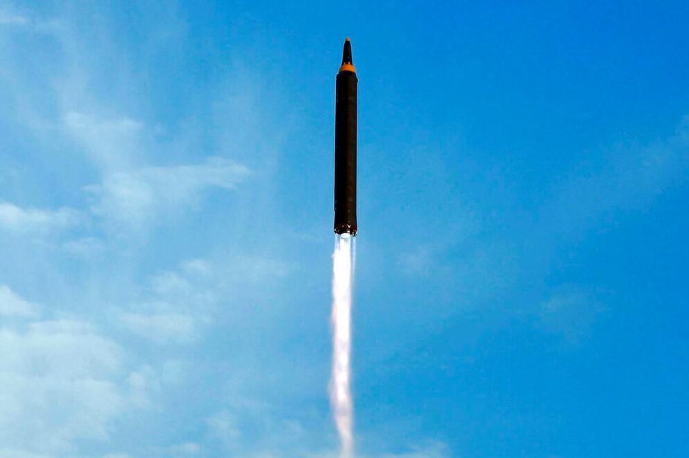 Japan upozorava: Sjeverna Koreja lansirala balističku raketu