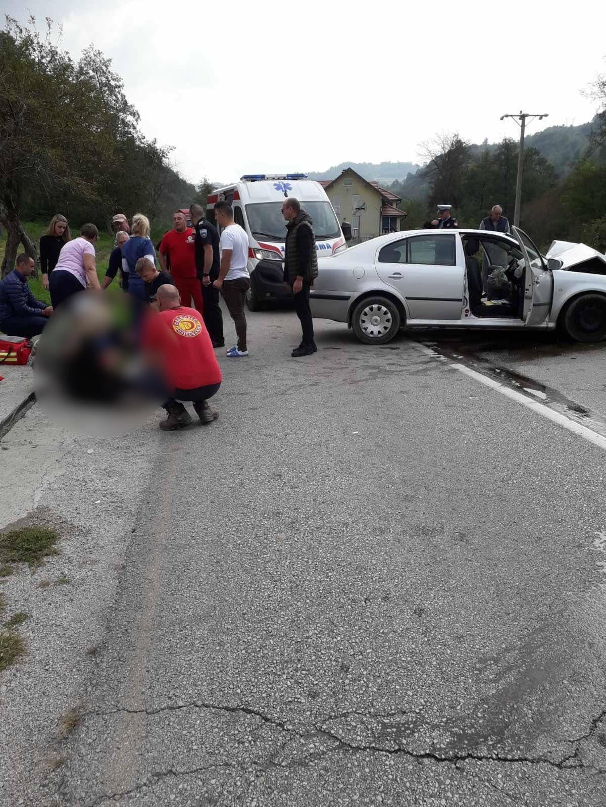 Udes dva automobila kod Bratunca: Povrijeđeno nekoliko osoba