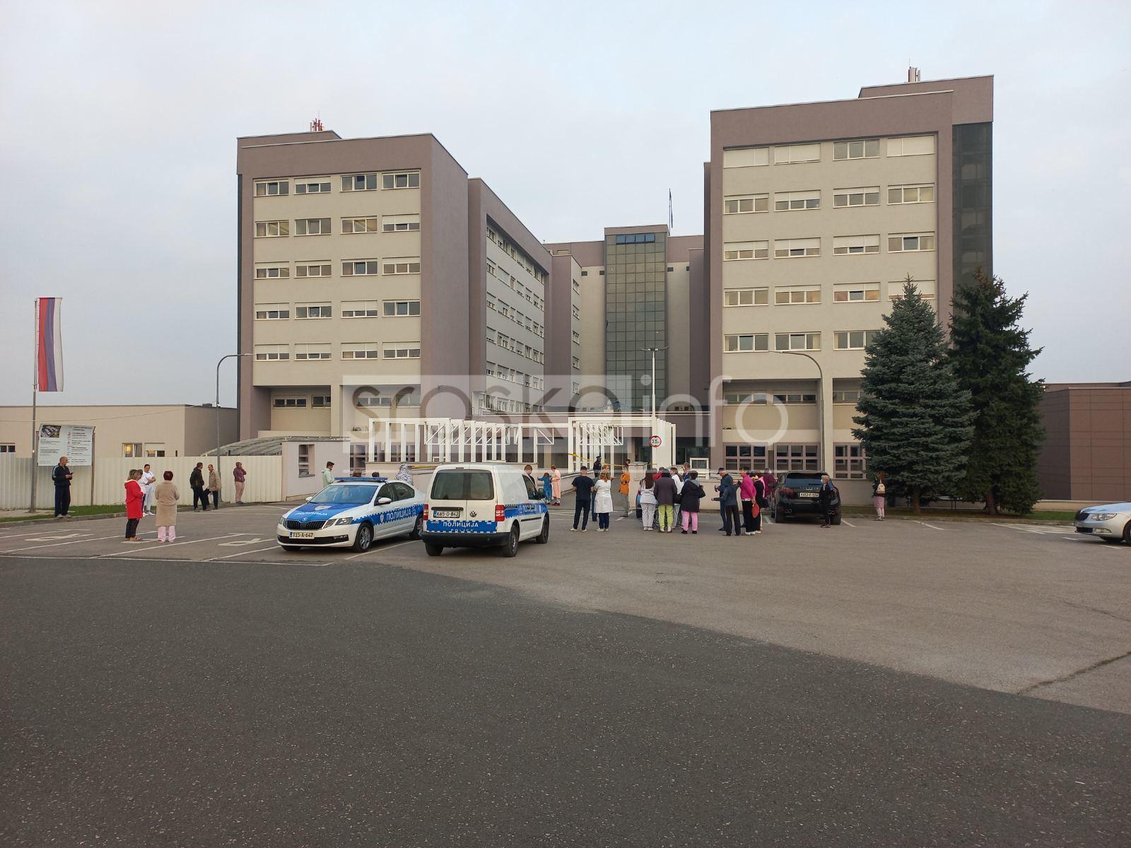 Evakuisani pacijenti i osoblje - Avaz
