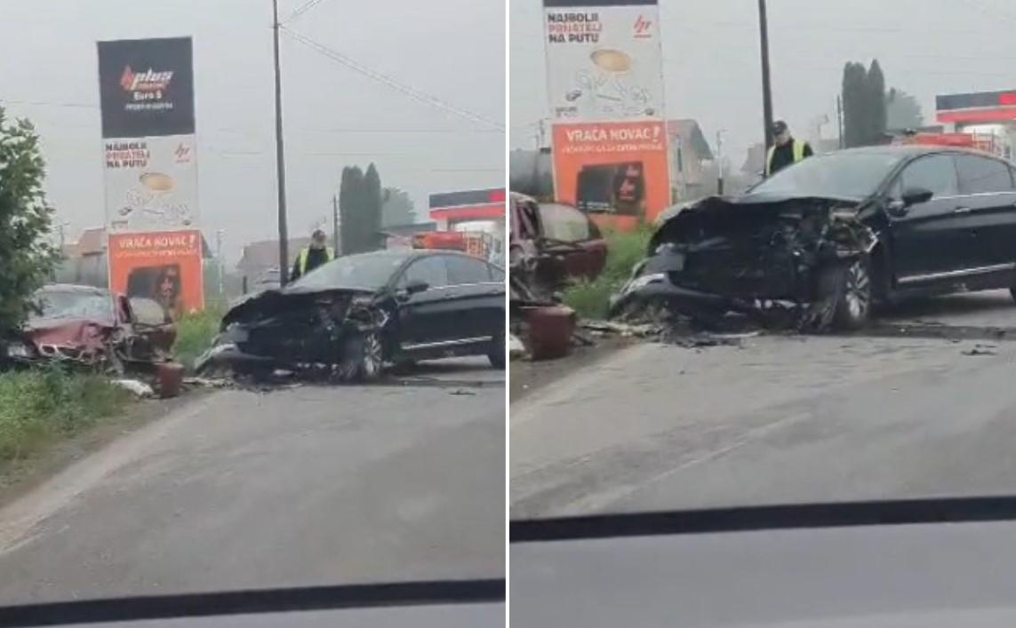 Teška saobraćajna nesreća na putu Živinice-Banovići: Tri osobe povrijeđene