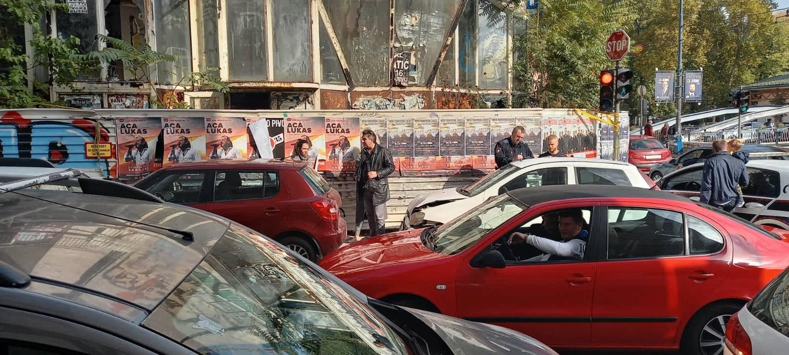 Udes u Sarajevu: Učestvovala dva autombila