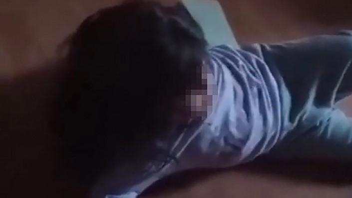 Brutalno prebijanje djeteta snimila djevojčicina baka: Otkriveni jezivi detalji zlostavljanja