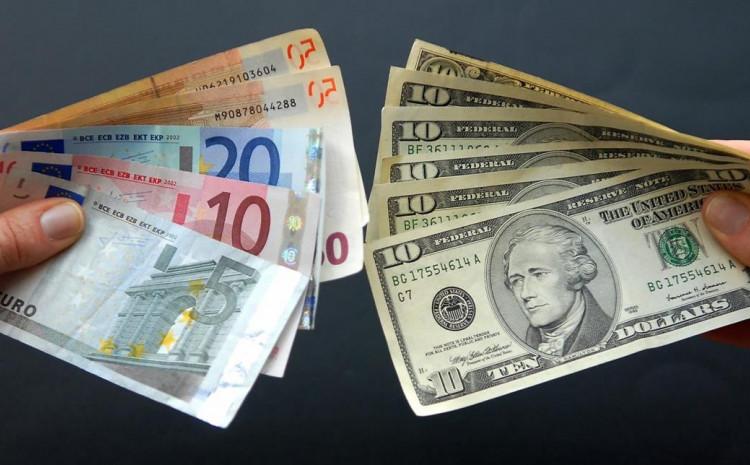 Nakon podizanja kamatne stope: Euro pao za više od 1 posto u odnosu na dolar