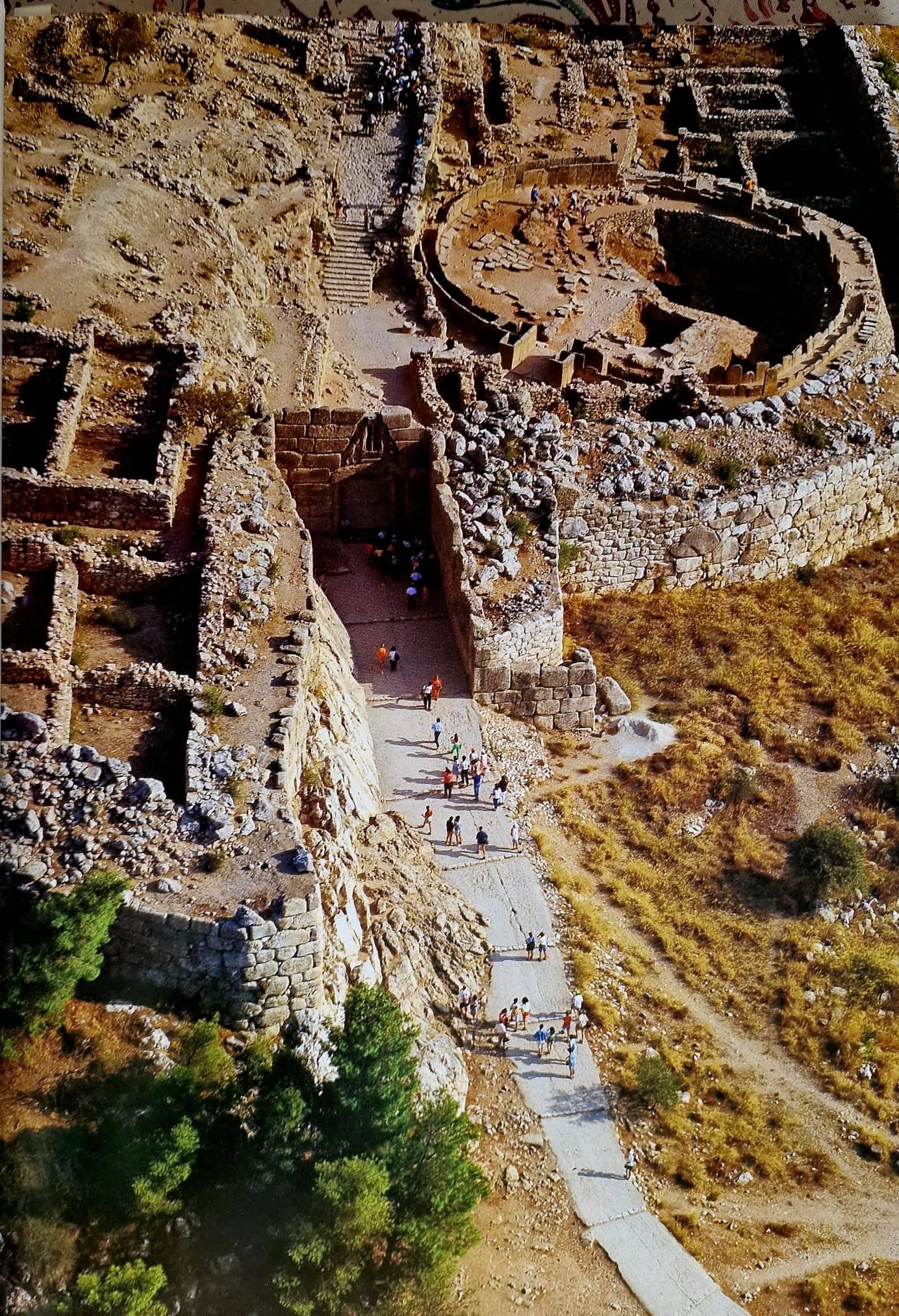 Pogled iz zraka na ostatke Mikene - Avaz