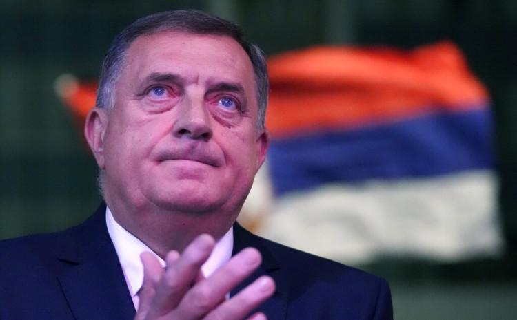 Milorad Dodik: Neprimjereno ponašanje navijača sarajevskog kluba - Avaz
