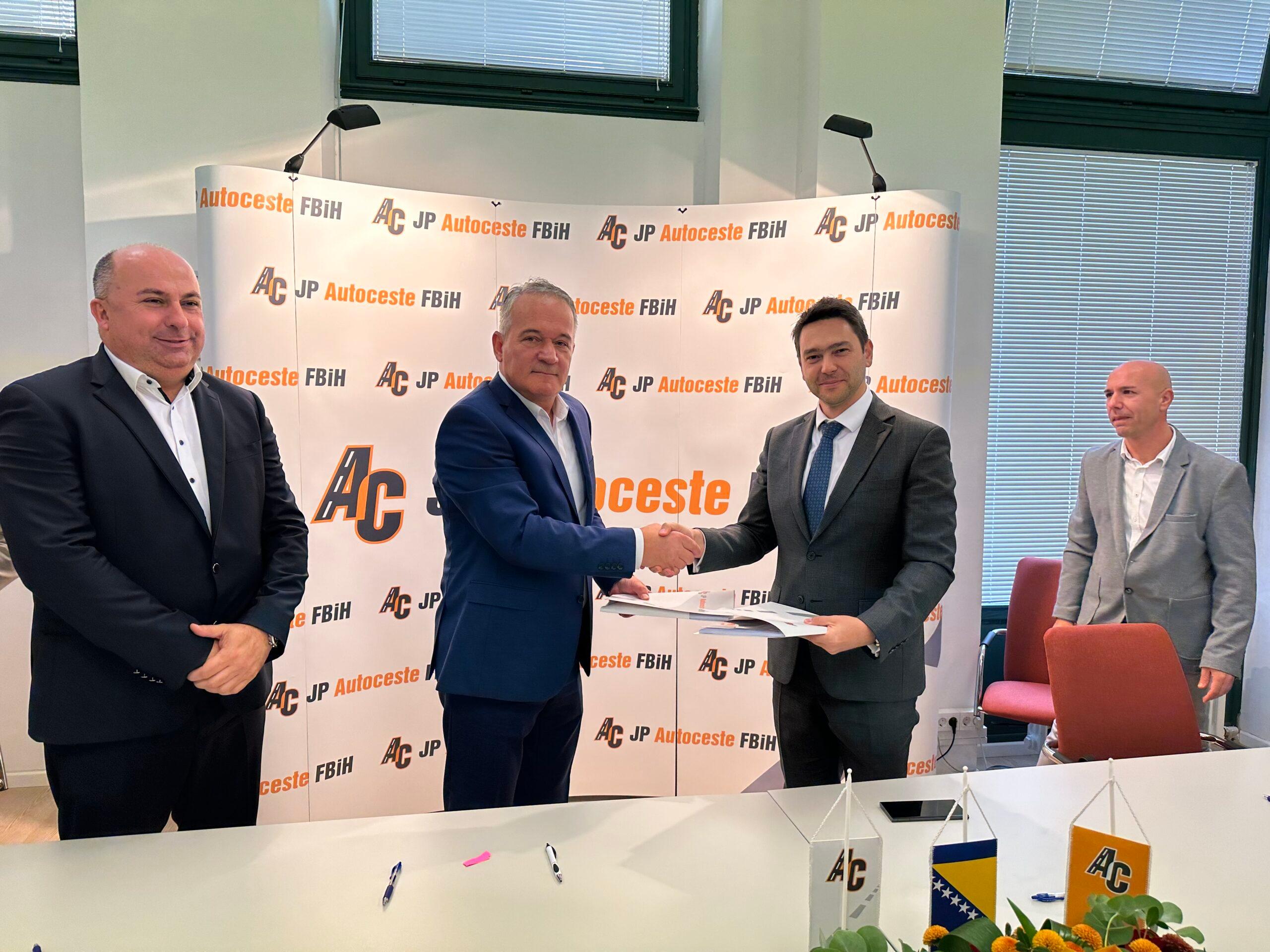 Potpisan ugovor za izgradnju dionice autoputa Putnikovo Brdo – Medakovo
