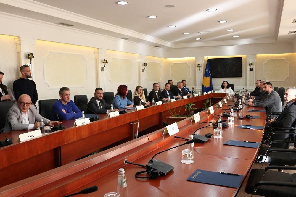 Sastanak stranaka na Kosovu - Avaz
