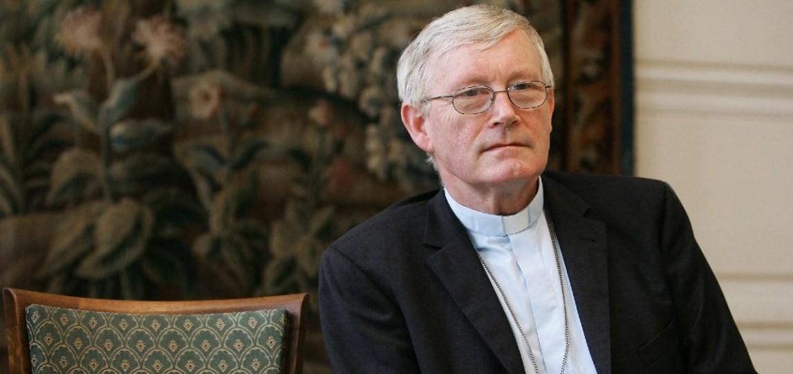 Zbog neprimjerenih gesta prema ženama bivši francuski nadbiskup pod istragom