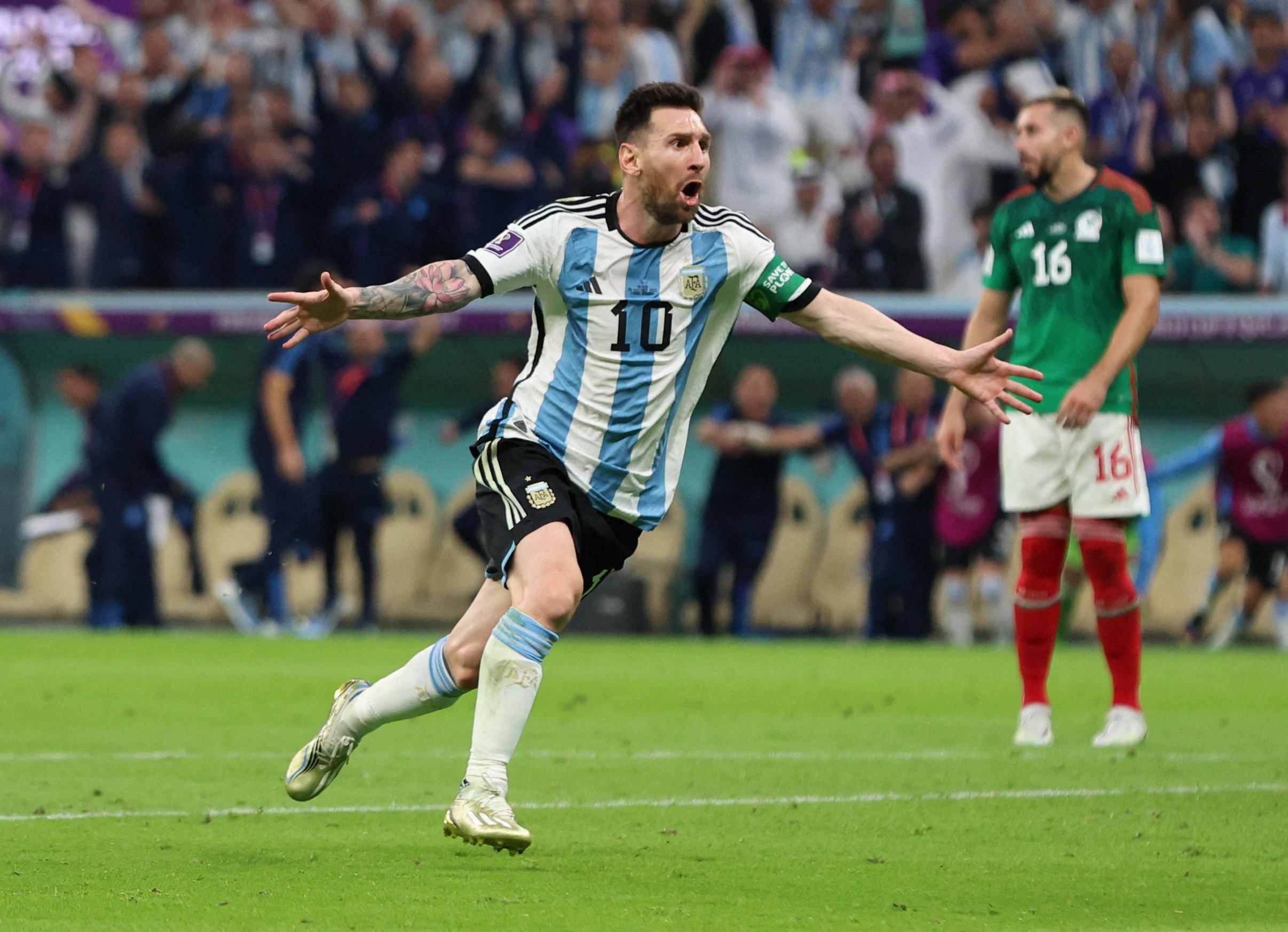 Mesi spasilac, Argentina ostala u igri za nokaut fazu