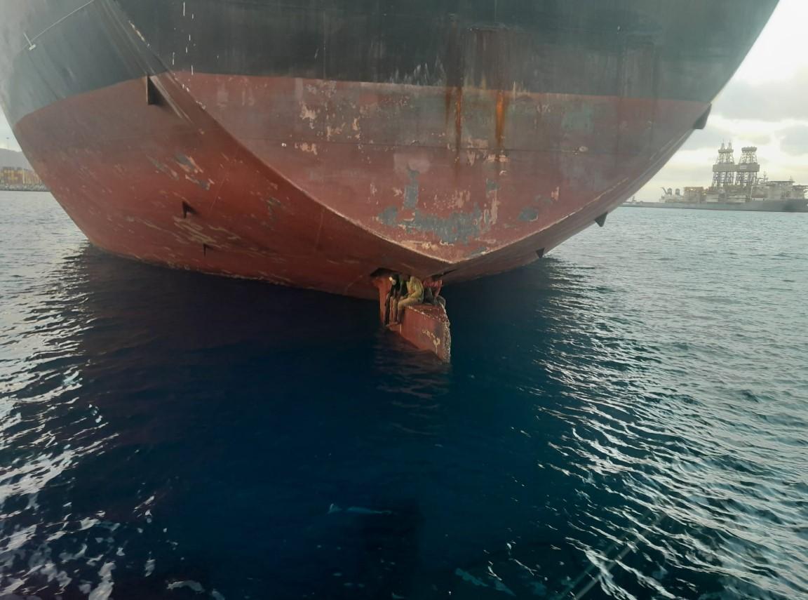 Migranti proveli 11 dana na kormilu teretnog broda