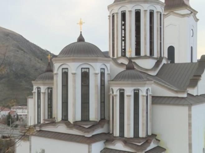 Opljačkana Saborna crkva Svete Trojice u Mostaru: Pokidani kablovi