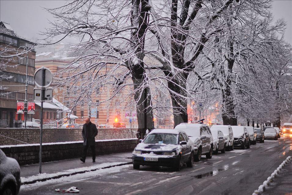 Vremenska prognoza: U jutarnjim satima moguć snijeg, poslije razvedravanje