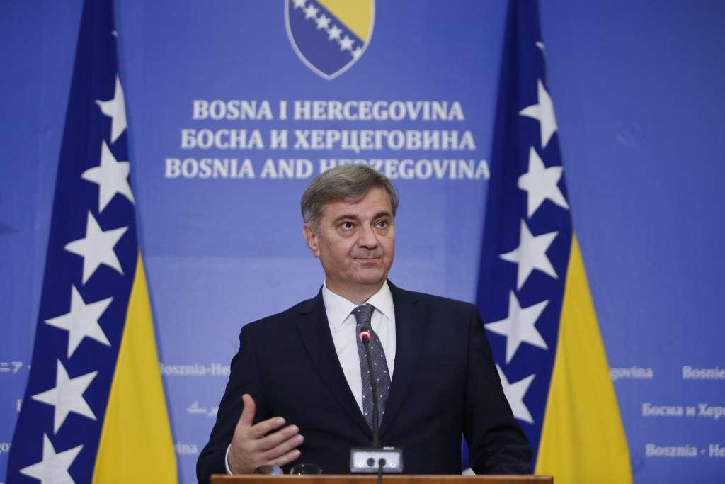 Zvizdić pozdravio odobravanje kandidatskog statusa Bosni i Hercegovini