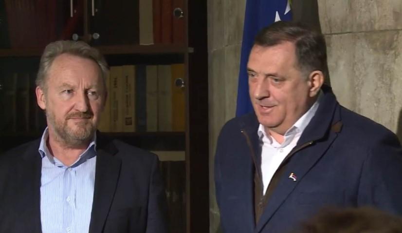 Izetbegović i Dodik: Zajedničkim snagama stali na NATO put naše zemlje - Avaz