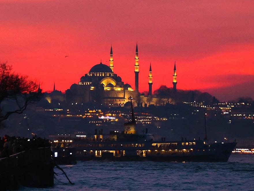 Fascinantan prizor: Pogled na džamiju Sulejmaniju u vrijeme zalaska sunca