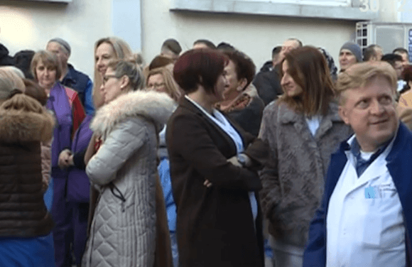 U novu godinu radnici Kantonalne bolnice Zenica ulaze bez obećane novčane pomoći