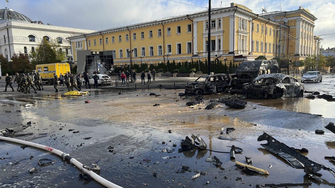 Deset eksplozija u Kijevu nakon uzbune zbog zračne opasnosti