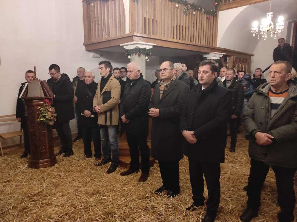 Šmit i Kordić na Badnji dan posjetili Sabornu crkvu u Mostaru