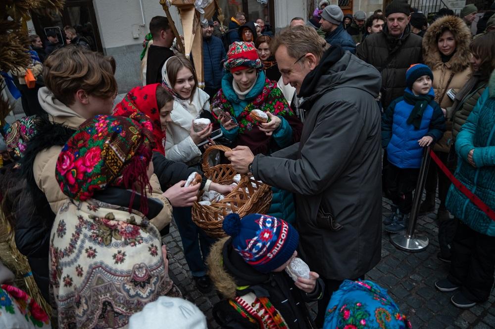 Proslava Božića u Ukrajini - Avaz