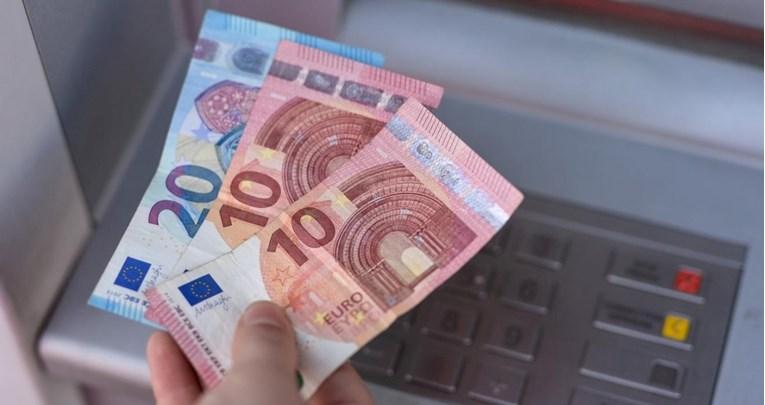 Hrvati razočarani: Zašto nam bankomati izbacuju stare i zgužvane novčanice eura?