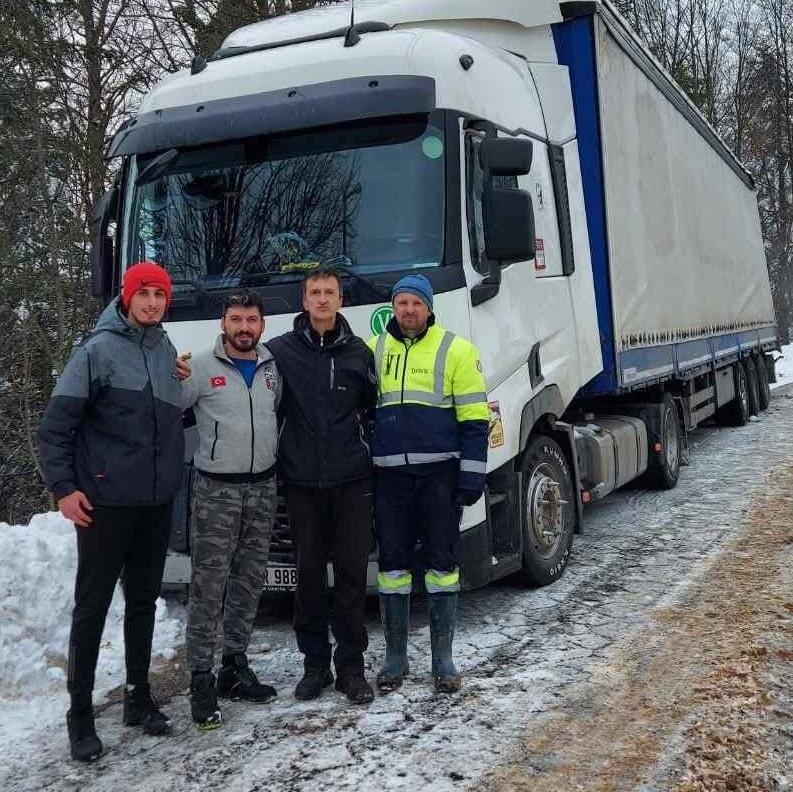 Ovo su ljudi koji su pomogli Turčinu: Zaglavio u snijegu na Ponijerima