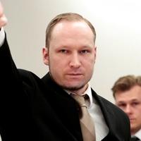 Terorista Breivik: "Život u samici je noćna mora, razmišljam o samoubistvu svaki dan"