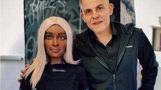 Poljska kompanija imenovala humanoidnog robota za izvršnog direktora: Upoznajte šeficu Miku
