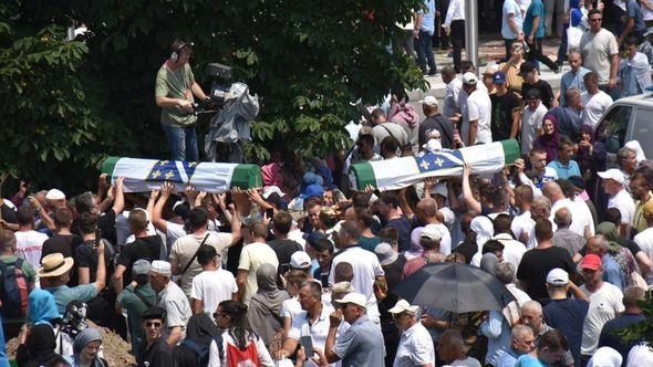 Godišnjica genocida u Srebrenici - Avaz