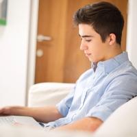 Mladi nisu svjesni opasnosti online svijeta: Zaštitite djecu na internetu