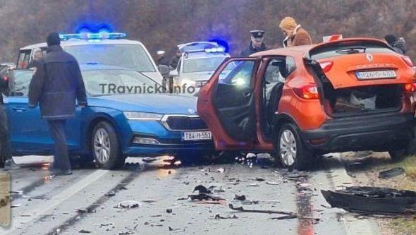 Automobili koji su učestvovali u nesreći - Avaz