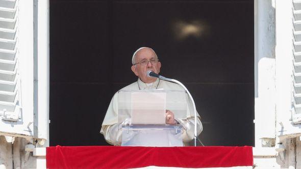 Papa Franjo - Avaz