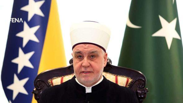 The Raisul-ulama of the Islamic Community in Bosnia and Herzegovina Husein effendi Kavazović  - Avaz