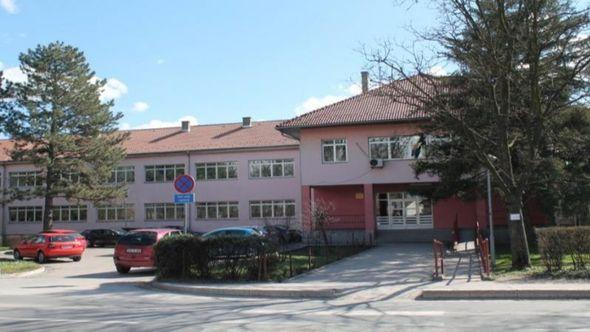 Ekonomska škola Brčko - Avaz