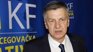 Oglasio se Fuad Kasumović o potencijalnom izbacivanju iz vlasti