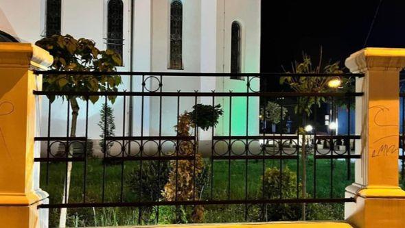Napad na crkvu u Tuzli - Avaz